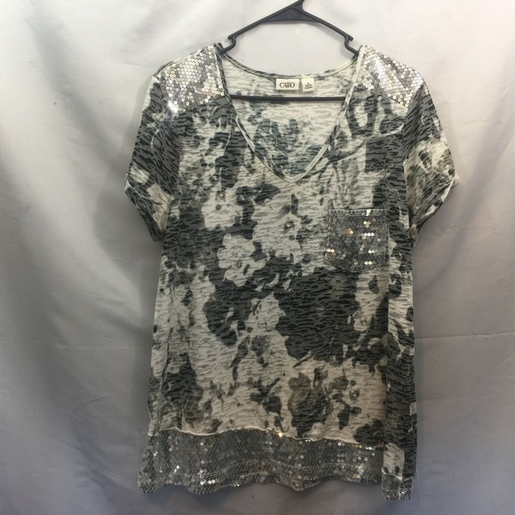 **Cato Size XL Black and Gray Floral Print T-Shirt - Picture 1 of 4